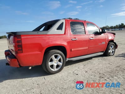 Trzecie zdjęcie samochodu z tyłu: 2011 CHEVROLET AVALANCHE LT VIN:3GNMCFE07BG121859 - miniatura