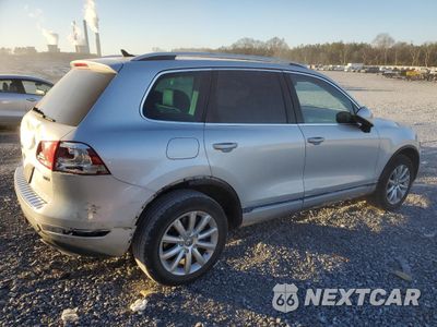 Trzecie zdjęcie samochodu z tyłu: 2012 VOLKSWAGEN TOUAREG V6 TDI VIN:WVGEK9BP2CD012187 - miniatura