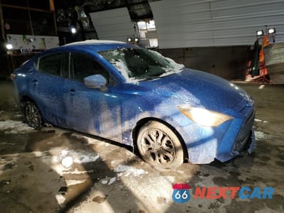 Czwarte zdjęcie samochodu z boku: 2019 TOYOTA YARIS L VIN:3MYDLBYV2KY526368 - miniatura