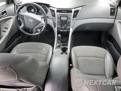 Zdjęcie 8 z 14 samochodu: 2011 HYUNDAI SONATA SE VIN:5NPEC4AC0BH156543 - miniatura