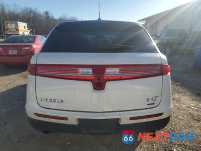 Zdjęcie 6 z 15 samochodu: 2015 LINCOLN MKT VIN:2LMHJ5AT5FBL04616 - miniatura