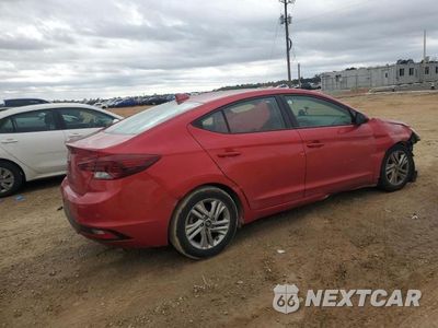 Trzecie zdjęcie samochodu z tyłu: 2020 HYUNDAI ELANTRA SEL VIN:5NPD84LF1LH556679 - miniatura