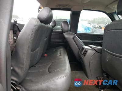 Zdjęcie 10 z 12 samochodu: 2004 GMC SIERRA VIN:1GTHK29124E193622 - miniatura