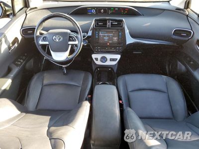 Zdjęcie 8 z 15 samochodu: 2017 TOYOTA PRIUS VIN:JTDKARFU9H3044805 - miniatura