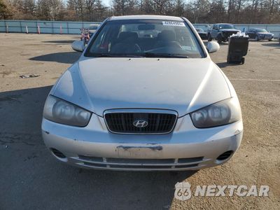 Piąte zdjęcie samochodu w środku: 2002 HYUNDAI ELANTRA GLS VIN:KMHDN45D82U375843 - miniatura