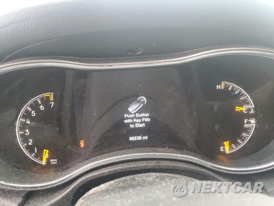 Zdjęcie 9 z 13 samochodu: 2019 JEEP GRAND CHEROKEE LAREDO VIN:1C4RJFAG2KC819564 - miniatura