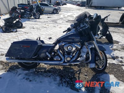 2009 HARLEY-DAVIDSON FLHX 1HD1KB4199Y625409 - główne zdjęcie licytacji z USA - miniatura