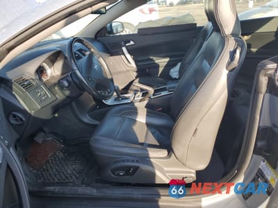 Zdjęcie 7 z 15 samochodu: 2013 VOLVO C70 T5 VIN:YV1672MC3DJ138597 - miniatura