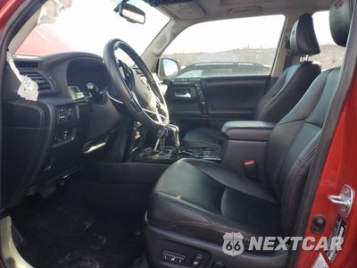 Zdjęcie 7 z 16 samochodu: 2017 TOYOTA 4RUNNER SR5/SR5 PREMIUM VIN:JTEBU5JR4H5437629 - miniatura