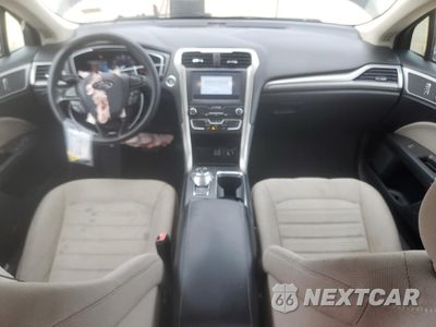 Zdjęcie 8 z 14 samochodu: 2019 FORD FUSION S VIN:3FA6P0G7XKR268202 - miniatura