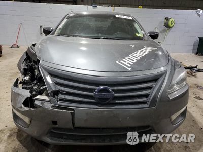 Piąte zdjęcie samochodu w środku: 2015 NISSAN ALTIMA 2.5 VIN:1N4AL3AP4FN376498 - miniatura