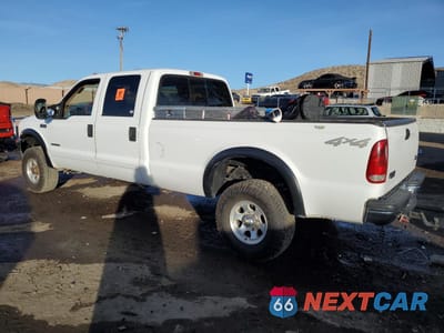 Drugie zdjęcie samochodu z przodu: 2001 FORD F350 SRW SUPER DUTY VIN:1FTSW31F31EA57700 - miniatura