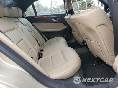 Zdjęcie 10 z 12 samochodu: 2010 MERCEDES-BENZ E 350 VIN:WDDHF5GB7AA104167 - miniatura