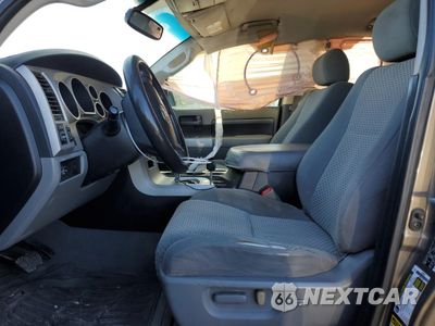 Zdjęcie 7 z 14 samochodu: 2007 TOYOTA TUNDRA DOUBLE CAB SR5 VIN:5TFBV54147X025401 - miniatura