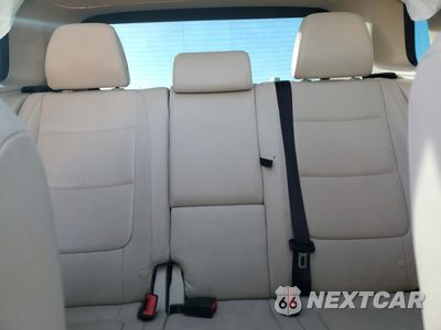 Zdjęcie 10 z 15 samochodu: 2015 VOLKSWAGEN TIGUAN S VIN:WVGAV7AX3FW606159 - miniatura