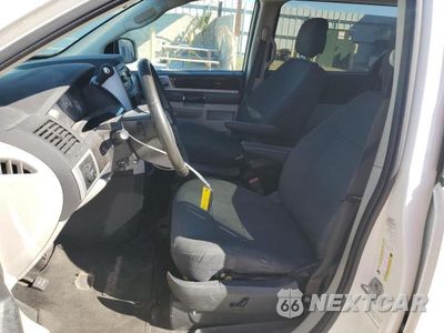 Zdjęcie 7 z 13 samochodu: 2010 DODGE GRAND CARAVAN SXT VIN:2D4RN5D14AR461902 - miniatura