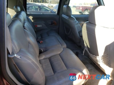 Zdjęcie 11 z 15 samochodu: 1996 CHEVROLET TAHOE K1500 VIN:1GNEK13R4TJ338006 - miniatura