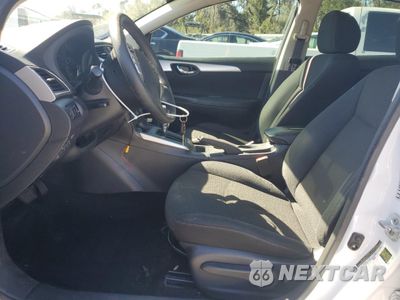 Zdjęcie 7 z 12 samochodu: 2017 NISSAN SENTRA S VIN:3N1AB7AP5HY231757 - miniatura