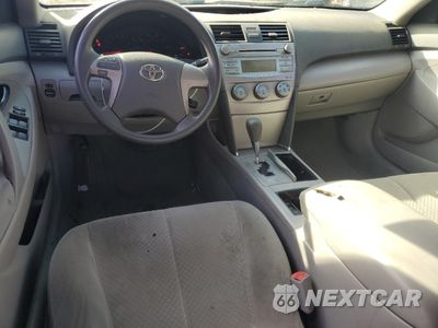 Zdjęcie 8 z 14 samochodu: 2007 TOYOTA CAMRY CE VIN:4T4BE46KX7R007889 - miniatura