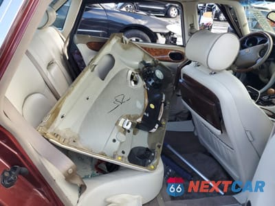Zdjęcie 10 z 11 samochodu: 1998 JAGUAR VANDENPLAS VIN:SAJKX6247WC813917 - miniatura