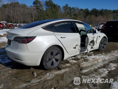 Trzecie zdjęcie samochodu z tyłu: 2021 TESLA MODEL 3 VIN:5YJ3E1EA7MF045420 - miniatura