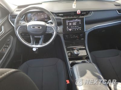 Zdjęcie 8 z 16 samochodu: 2023 JEEP GRAND CHEROKEE L LAREDO VIN:1C4RJKAG0P8812776 - miniatura