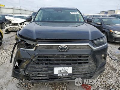 Piąte zdjęcie samochodu w środku: 2024 TOYOTA GRAND HIGHLANDER XLE VIN:5TDAAAB50RS066932 - miniatura