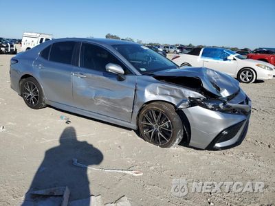 Czwarte zdjęcie samochodu z boku: 2024 TOYOTA CAMRY SE NIGHT SHADE VIN:4T1G11AK0RU888123 - miniatura