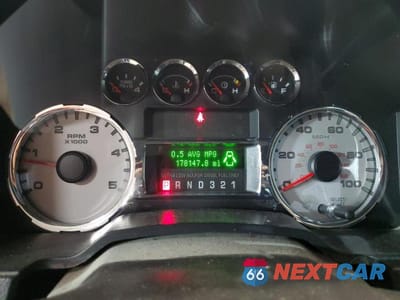 Zdjęcie 17 z 26 samochodu: 2008 FORD F350 SRW SUPER DUTY VIN:1FTWW31R28EB69779 - miniatura