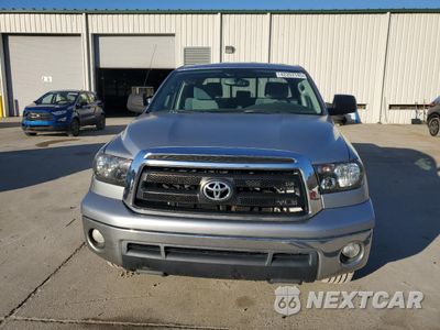 Piąte zdjęcie samochodu w środku: 2012 TOYOTA TUNDRA DOUBLE CAB SR5 VIN:5TFRY5F1XCX119828 - miniatura
