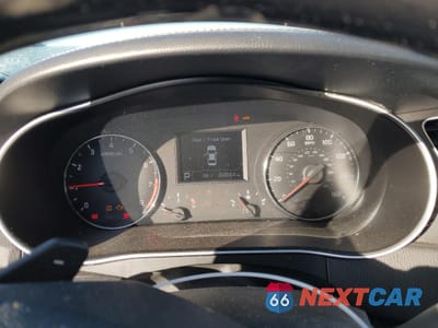 Zdjęcie 9 z 14 samochodu: 2014 KIA CADENZA PREMIUM VIN:KNALN4D72E5128468 - miniatura