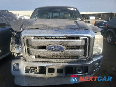 Piąte zdjęcie samochodu w środku: 2013 FORD F350 SUPER DUTY VIN:1FT8W3BTXDEA16094 - miniatura