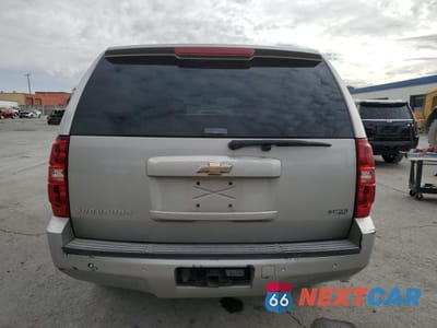 Zdjęcie 6 z 13 samochodu: 2008 CHEVROLET SUBURBAN K1500 LS VIN:1GNFK16328J221110 - miniatura