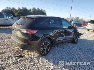 Trzecie zdjęcie samochodu z tyłu: 2022 FORD ESCAPE SE VIN:1FMCU0G62NUA88783 - miniatura
