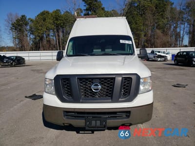 Piąte zdjęcie samochodu w środku: 2015 NISSAN NV 2500 VIN:1N6BF0LY0FN801481 - miniatura