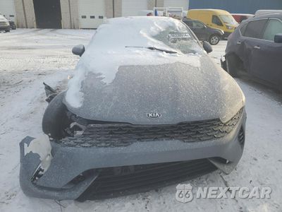 Piąte zdjęcie samochodu w środku: 2021 KIA K5 LXS VIN:5XXG14J2XMG045163 - miniatura