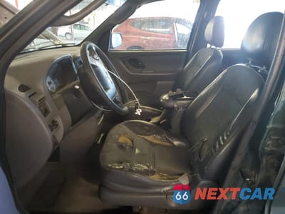 Zdjęcie 7 z 15 samochodu: 2002 FORD ESCAPE XLS VIN:1FMYU02112KB77558 - miniatura