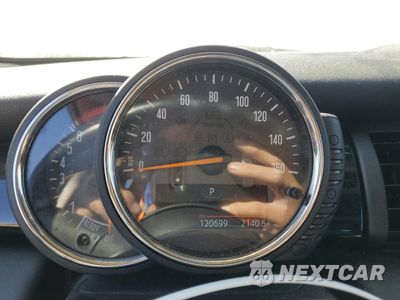 Zdjęcie 9 z 12 samochodu: 2017 MINI COOPER S VIN:WMWXU3C37H2F48457 - miniatura