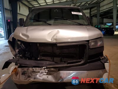 Piąte zdjęcie samochodu w środku: 2015 GMC SAVANA G3500 LT VIN:1GJZ7YFL4F1257404 - miniatura