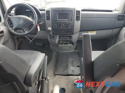 Zdjęcie 8 z 14 samochodu: 2015 MERCEDES-BENZ SPRINTER 2500 VIN:WDZPE8DC0F5965696 - miniatura