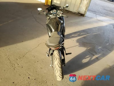 Zdjęcie 6 z 10 samochodu: 2016 KAWASAKI EX650 E VIN:JKAEXEE17GDA22819 - miniatura