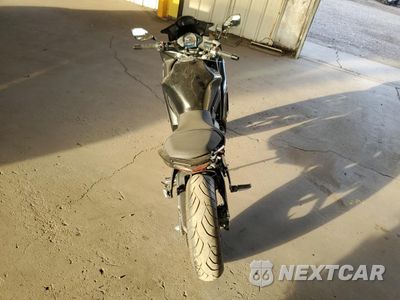 Zdjęcie 6 z 10 samochodu: 2016 KAWASAKI EX650 E VIN:JKAEXEE17GDA22819 - miniatura
