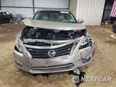 Piąte zdjęcie samochodu w środku: 2015 NISSAN ALTIMA 2.5 VIN:1N4AL3AP7FC160124 - miniatura
