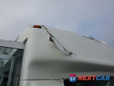 Zdjęcie 9 z 10 samochodu: 2017 FORD ECONOLINE E350 SUPER DUTY CUTAWAY VAN VIN:1FDEE3FS8HDC46084 - miniatura