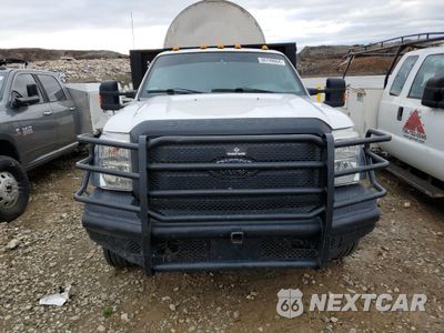 Piąte zdjęcie samochodu w środku: 2016 FORD F550 SUPER DUTY VIN:1FDUF5HTXGEC58577 - miniatura