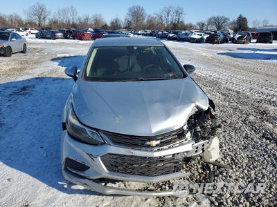 Piąte zdjęcie samochodu w środku: 2017 CHEVROLET CRUZE LT VIN:1G1BE5SM5H7203484 - miniatura