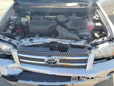 Zdjęcie 12 z 14 samochodu: 2007 TOYOTA HIGHLANDER HYBRID VIN:JTEEW21A270035555 - miniatura