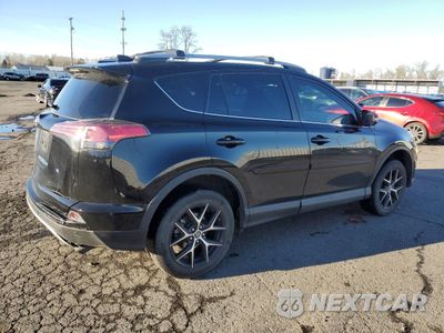 Trzecie zdjęcie samochodu z tyłu: 2018 TOYOTA RAV4 SE VIN:2T3NFREV6JW504868 - miniatura