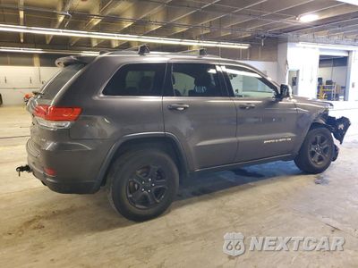 Trzecie zdjęcie samochodu z tyłu: 2015 JEEP GRAND CHEROKEE LAREDO VIN:1C4RJFAG9FC950335 - miniatura