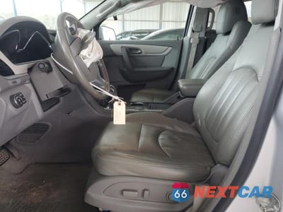 Zdjęcie 7 z 13 samochodu: 2017 CHEVROLET TRAVERSE LT VIN:1GNKRHKD7HJ140332 - miniatura